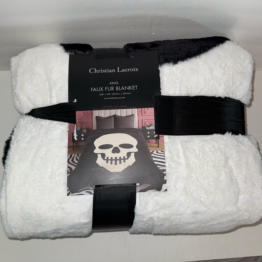 Christian Lacroix Black w/ White Large Skull Pattern Faux Fur Blanket King Size